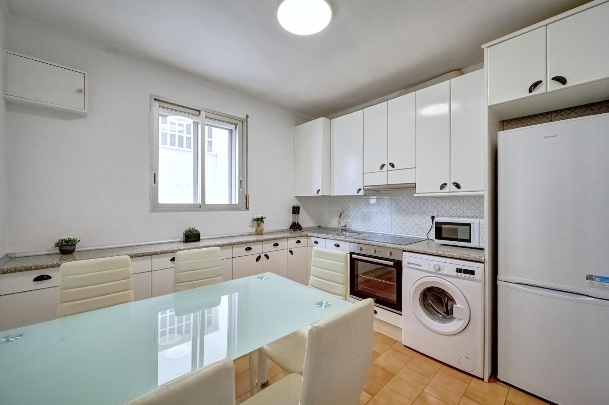 Vistabella 2 By Clabao Apartment *